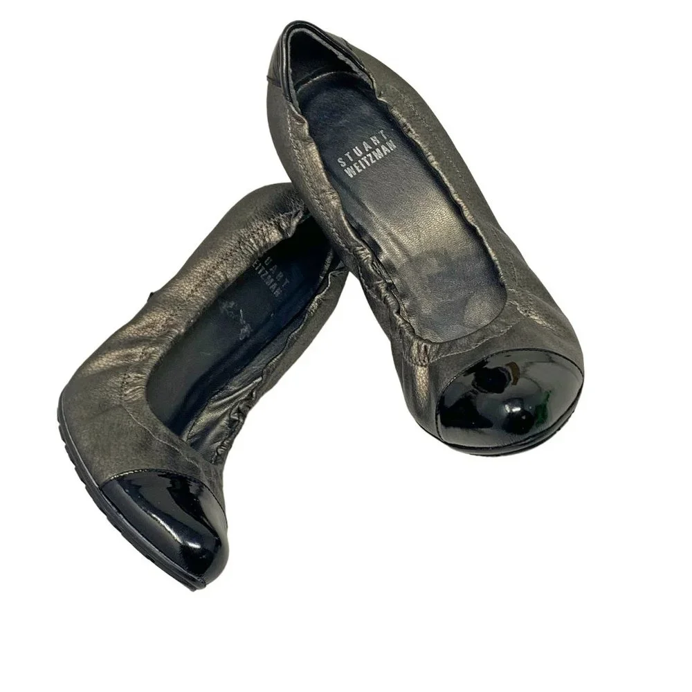 STUART WEITZMAN‎ Pewter leather Cap Toe Ballet Styled Pumps